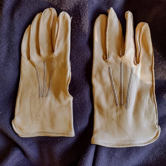 Vintage Leather Gloves - Picture 1 of 5
